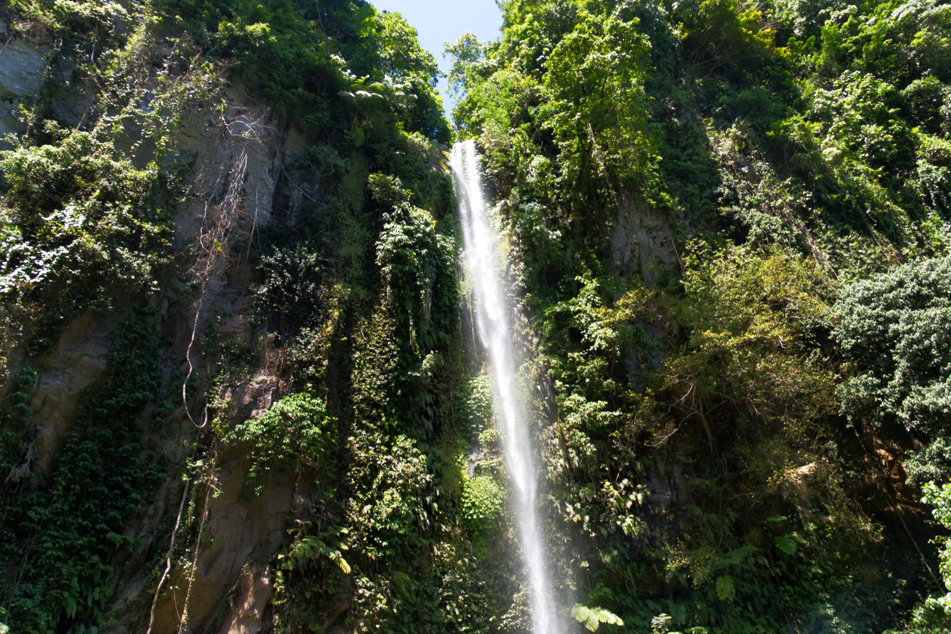 Katibawasan Falls